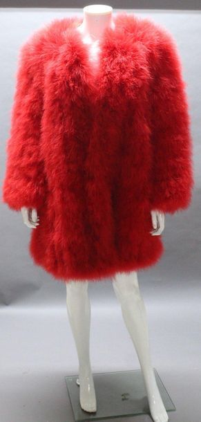 Sonia RYKIEL 

3/4 en marabout lustré rouge,...