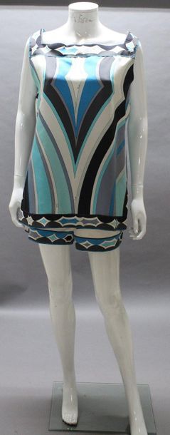 Emilio PUCCI 

Ensemble en soie imprimée...