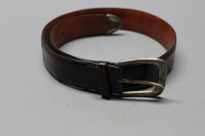 Ralph LAUREN

Ceinture en Alligator brun...