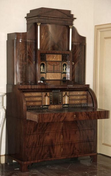 CYLINDER DESK 

Austria - Biedermeier XIXth...