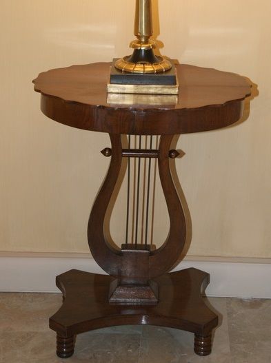 TWO BEDS 

A Northern Europe - 19th Century

Mahogany...
