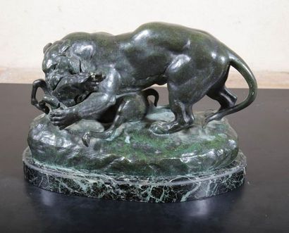 According to Antoine Louis BARYE

Tiger surprising...