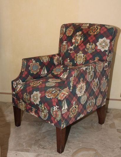 COMFORTABLE SEAT 

England - Modern 

Polychrome...