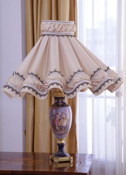 LAMP 

Louis XVI style - End of the XIXth...