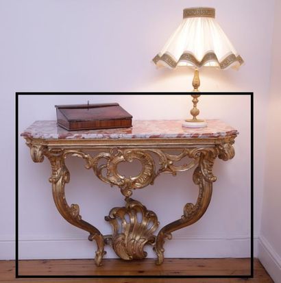 WALL BRACKET

Louis XV period

Carved and...