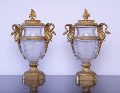 PAIR OF COVERED BALUSTER VASES

Empire style...