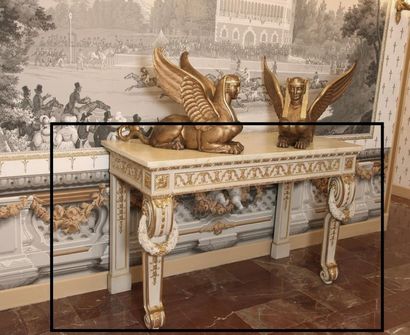 CONSOLE 

Neoclassical style - Circa 1900

Carved...