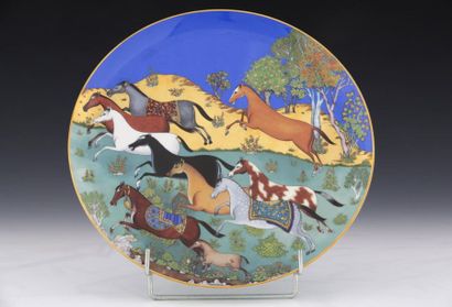 HERMES Paris - Model CHEVAL D'ORIENT

PIE...