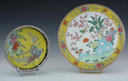 SMALL CHAIR AND CREAM TRAY in polychrome...
