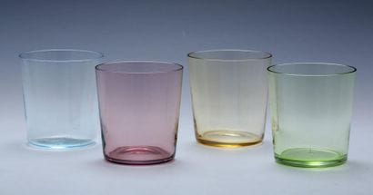 CHRISTIAN DIOR - 8 GOBELETS en verre de 5...