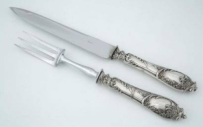 SERVICE TO CUT out silver mounted handles...