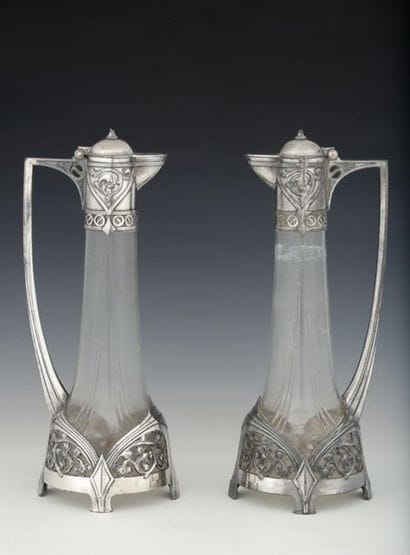 A PAIR OF LARGE EAGGERS in cut crystal and...