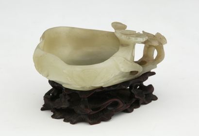 CHINE, Dynastie Qing (XVIIIème-XIXème Siècle)

Godet...