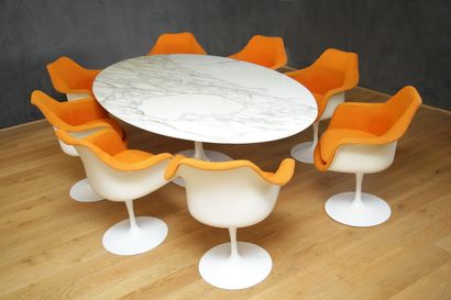 Eero SAARINEN - Edition KNOLL 

Grande table...