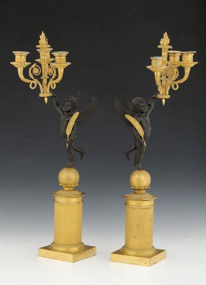 Paire de CANDELABRES aux Amours d'Epoque...