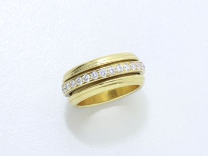 PIAGET ''POSSESSION'' 

BAGUE en or 750 millièmes,...
