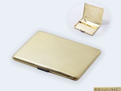 BVLGARI 

ETUI A CIGARETTES or 750 millièmes...