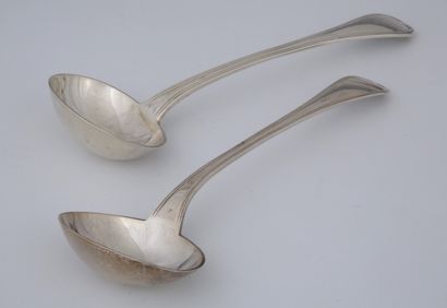 TWO CREAM LUCKS that can form a pair in Minerva...