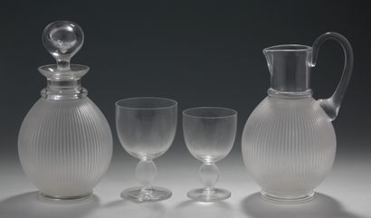 LALIQUE FRANCE - LANGEAIS MODEL - 24 PIECES...