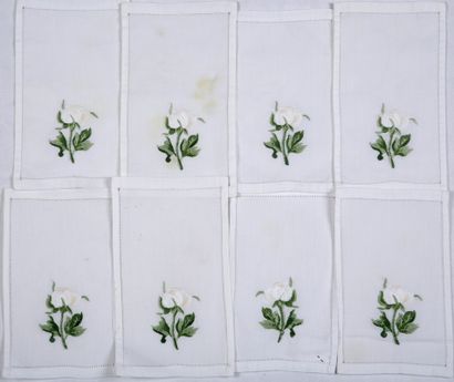 SET OF 9 LUNCH TOWELS in white embroidered...