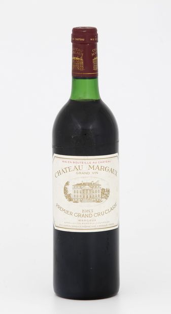 1 Bouteille CHÂTEAU MARGAUX 

Année 1983

(Niveau...