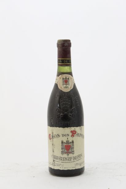 12 Bouteilles CDP CLOS DES PAPES PAUL AVRIL...