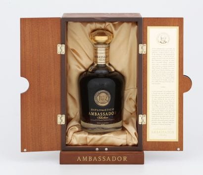 1 Flacon RHUM DIPLOMATICO AMBASSADOR SELECTION...