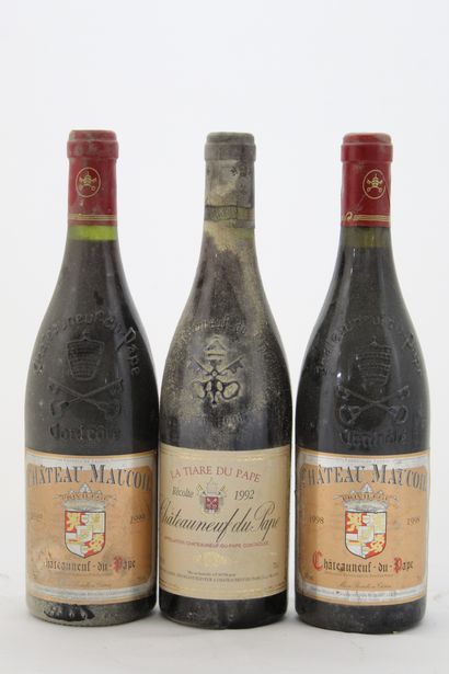 3 Bouteilles : 2 Bouteilles CDP CHÂTEAU MAUCOIL...