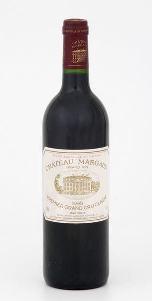 1 Bouteille CHÂTEAU MARGAUX

Année 1998



Cave...