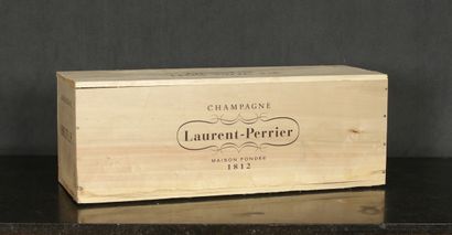 1 Mathusalem CHAMPAGNE LAURENT PERRIER 

Coffret...