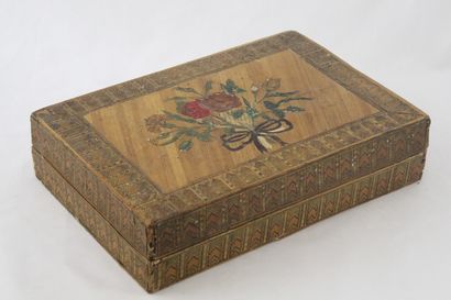 COFFRET A BIJOUX OU DE TOILETTE du Début...
