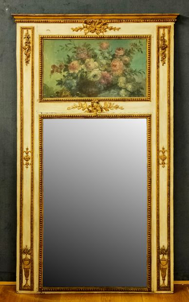 TRUMEAU DE GLACE de Style Louis XVI XIXème...