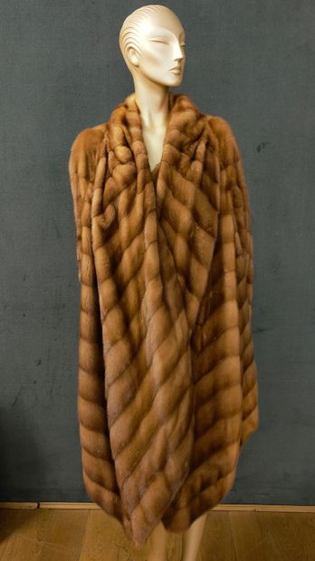 CHRISTIAN DIOR FOURRURES - AMPLE 9/10ème...