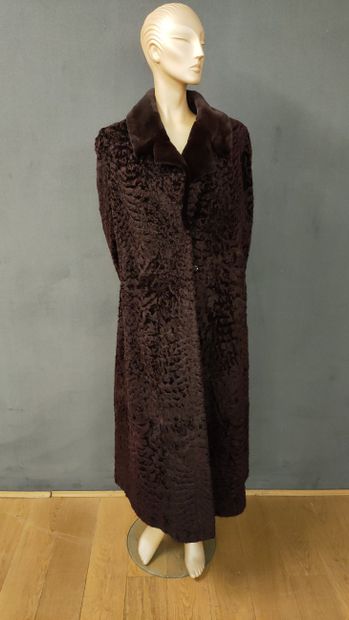 VALENTINO Couture Furs - MANTEAU en agneau...