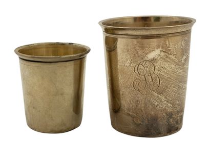DEUX TIMABLES à fond plat d'Epoque XIXème...
