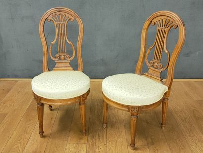PAIRE DE CHAISES A DOSSIER PLAT VIOLONE AJOURE...