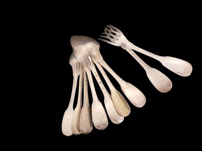 2 FOURCHETTES ET 7 CUILLERES DE TABLE du...