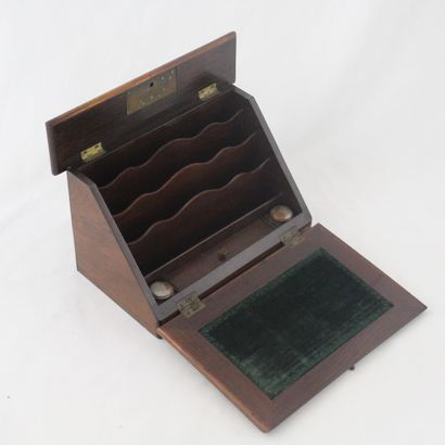 PETIT COFFRET ECRITOIRE Circa 1860/1880 en...
