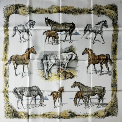 HERMES Paris

Square in printed silk twill

