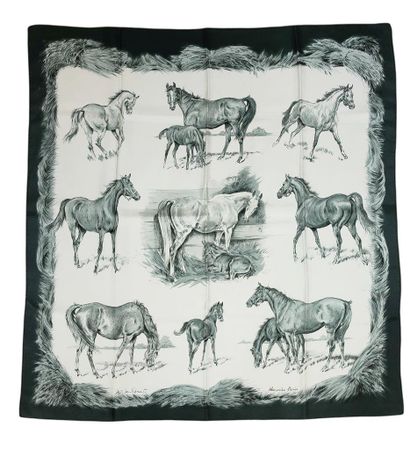 HERMES Paris

Square in silk twill printed...