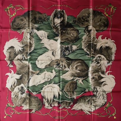 HERMES Paris

Square in printed silk twill...