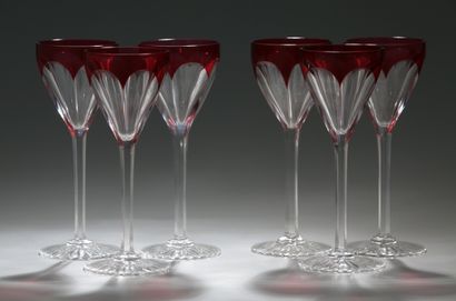 BACCARAT OU SAINT-LOUIS - SUITE DE SIX VERRES...