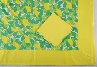 HERMES PARIS - NAPPE RECTANGULAIRE ET SES...