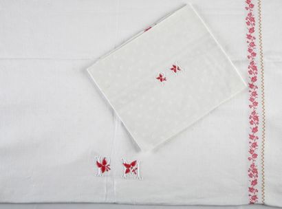 NAPPE RECTANGULAIRE ET SES 7 SERVIETTES en...