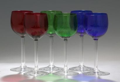 BACCARAT - SUITE DE 6 VERRES A VIN DU RHIN...