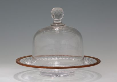PETITE CLOCHE A FROMAGE (assemblage) composée...