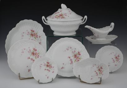 CHASTAGNER LIMOGES - PART OF TABLE SET 83...
