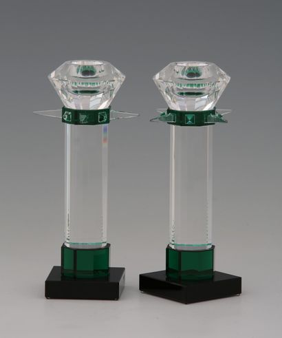 SWAROWSKI - PAIRE DE BOUGEOIRS DE TABLE colonne...