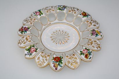 
DESSOUS DE CARAFE à bord lancéolé (assiette...