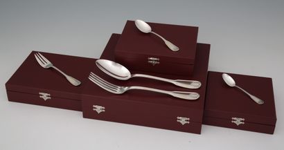 PARTIE DE MENAGERE DE COUVERTS 62 PIECES...